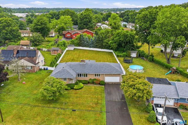 883 Sawmill Road, West Haven, CT 06516