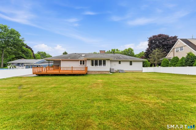 883 Sawmill Road, West Haven, CT 06516