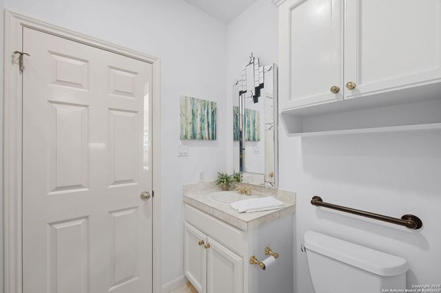 2 REMINGTON RUN, San Antonio, TX 78258