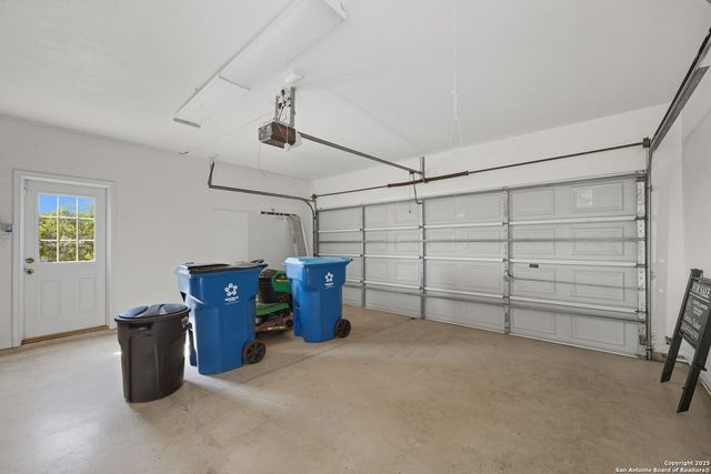 2 REMINGTON RUN, San Antonio, TX 78258