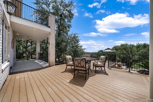 2 REMINGTON RUN, San Antonio, TX 78258