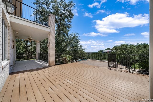 2 REMINGTON RUN, San Antonio, TX 78258