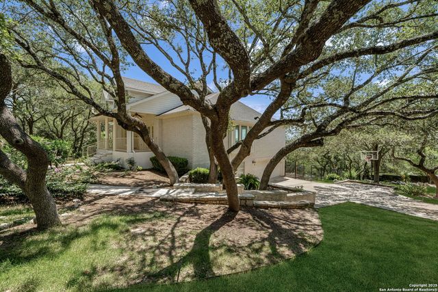 2 REMINGTON RUN, San Antonio, TX 78258