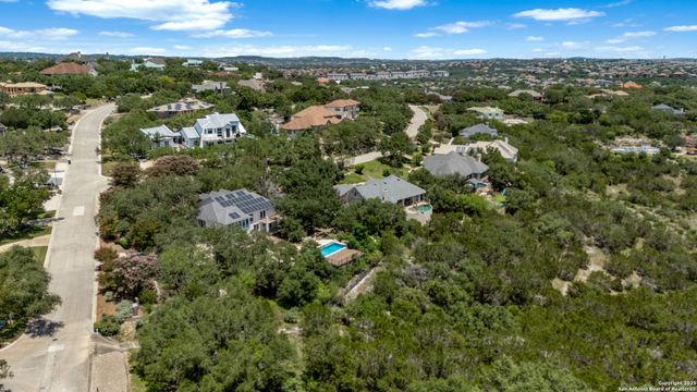 2 REMINGTON RUN, San Antonio, TX 78258