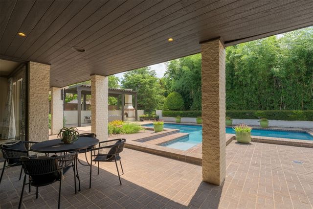 4512 Tamarisk Drive, Oklahoma City, OK 73142