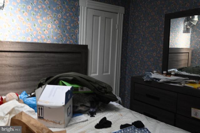 2509 HOLLINS ST, Baltimore, MD 21223