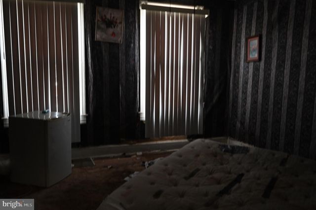 2509 HOLLINS ST, Baltimore, MD 21223