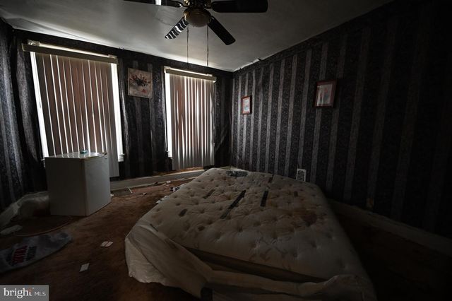 2509 HOLLINS ST, Baltimore, MD 21223