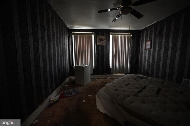 2509 HOLLINS ST, Baltimore, MD 21223