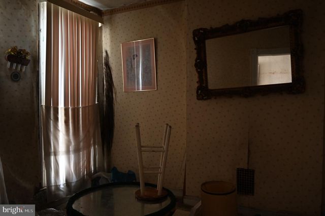 2509 HOLLINS ST, Baltimore, MD 21223