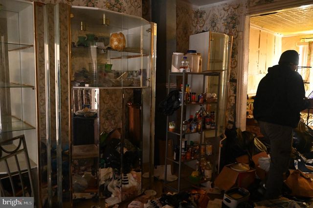 2509 HOLLINS ST, Baltimore, MD 21223