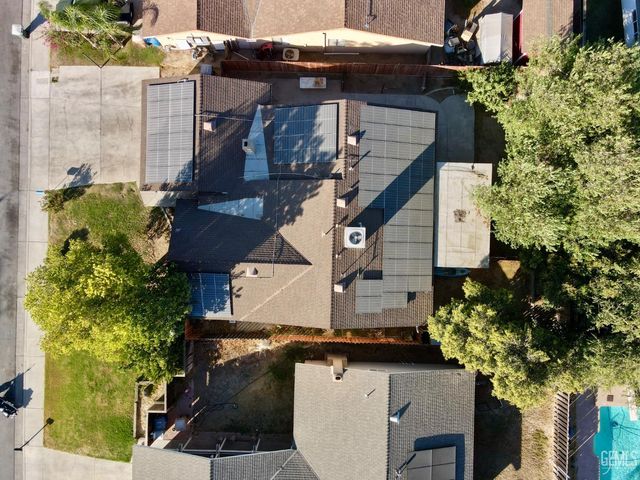 3913 Foxwood Street, Bakersfield, CA 93306