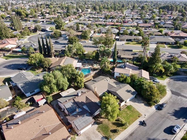 3913 Foxwood Street, Bakersfield, CA 93306