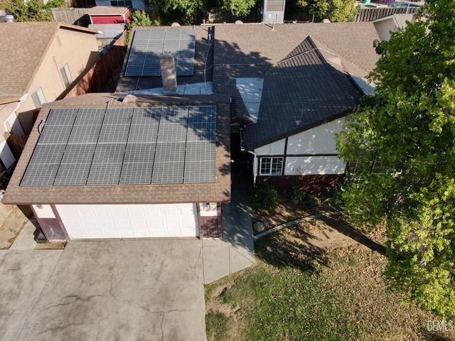 3913 Foxwood Street, Bakersfield, CA 93306