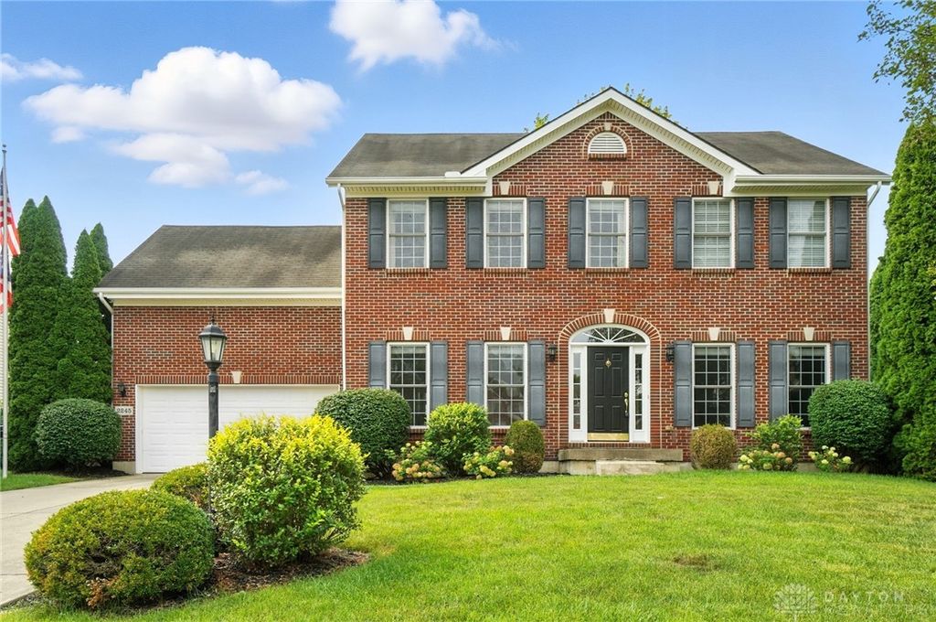 2245 Tourney Trail, Beavercreek, OH 45434