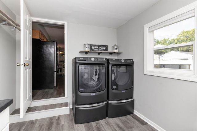 814 SE Oak Drive, Ankeny, IA 50021