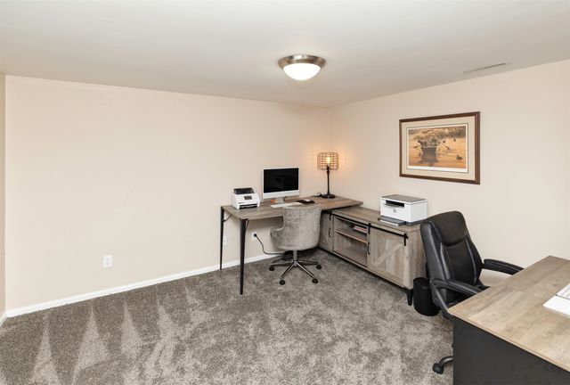 814 SE Oak Drive, Ankeny, IA 50021
