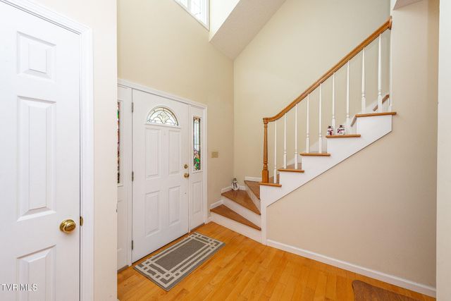 512 Wood View Court, Kingsport, TN 37664