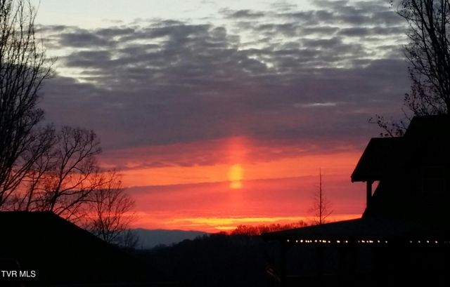 512 Wood View Court, Kingsport, TN 37664