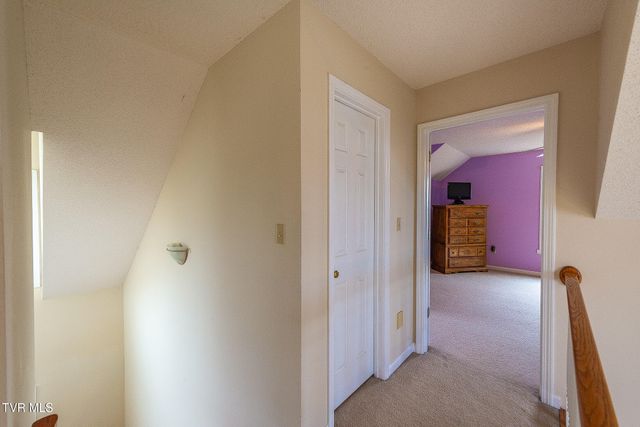 512 Wood View Court, Kingsport, TN 37664