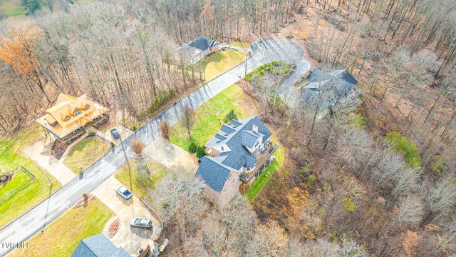 512 Wood View Court, Kingsport, TN 37664