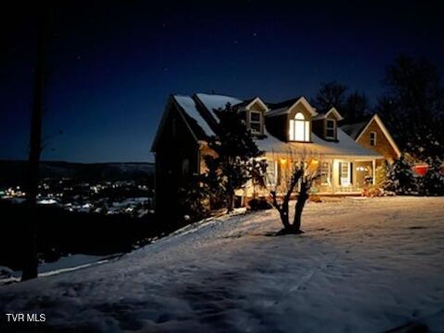 512 Wood View Court, Kingsport, TN 37664