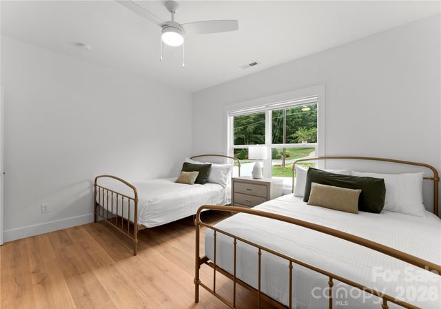 143 Hideaway Lane, Mooresville, NC 28117