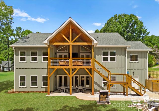 143 Hideaway Lane, Mooresville, NC 28117