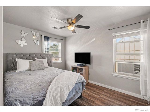 225 E 8th Avenue F11, Longmont, CO 80504