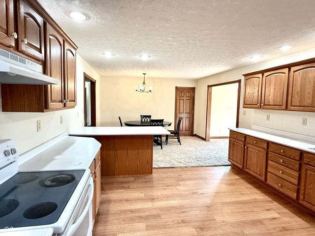 6063 W State Road 135, Trafalgar, IN 46181