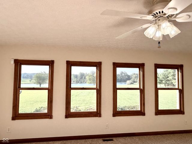 6063 W State Road 135, Trafalgar, IN 46181