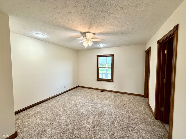 6063 W State Road 135, Trafalgar, IN 46181