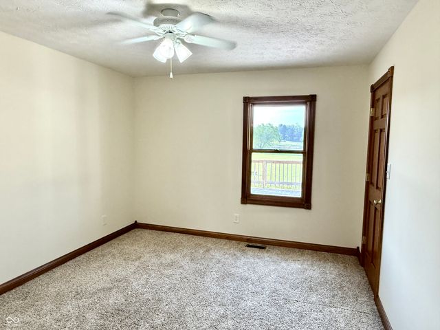 6063 W State Road 135, Trafalgar, IN 46181