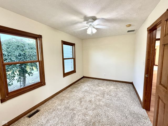 6063 W State Road 135, Trafalgar, IN 46181