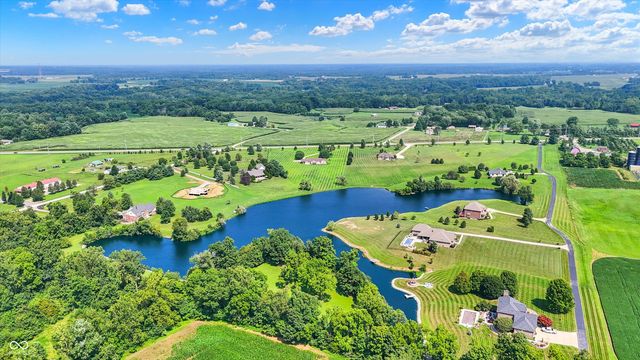 6063 W State Road 135, Trafalgar, IN 46181