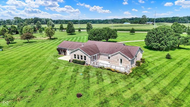 6063 W State Road 135, Trafalgar, IN 46181