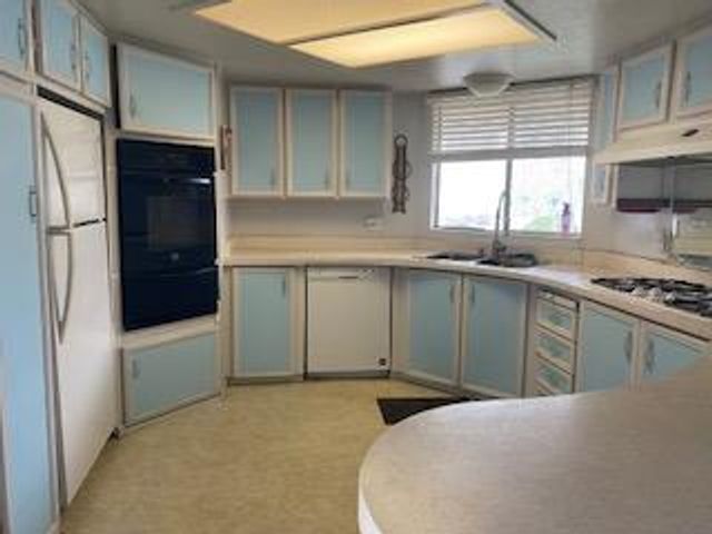 144 Holm Road 119, Watsonville, CA 95076