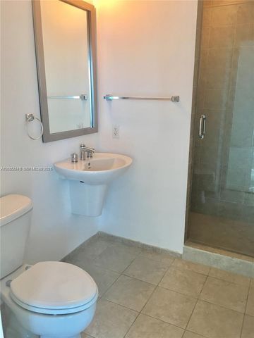 60 SW 13th St 4612, Miami, FL 33130