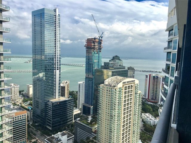60 SW 13th St 4612, Miami, FL 33130