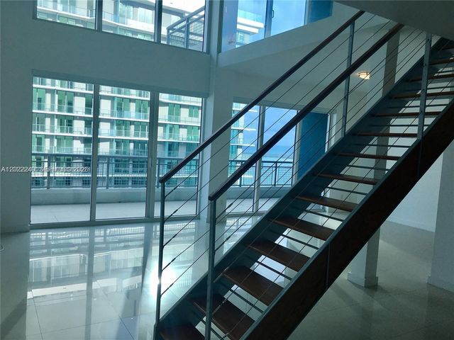 60 SW 13th St 4612, Miami, FL 33130