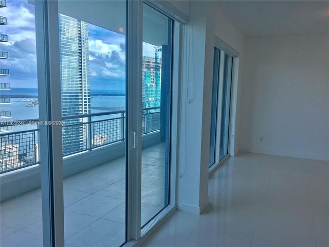 60 SW 13th St 4612, Miami, FL 33130