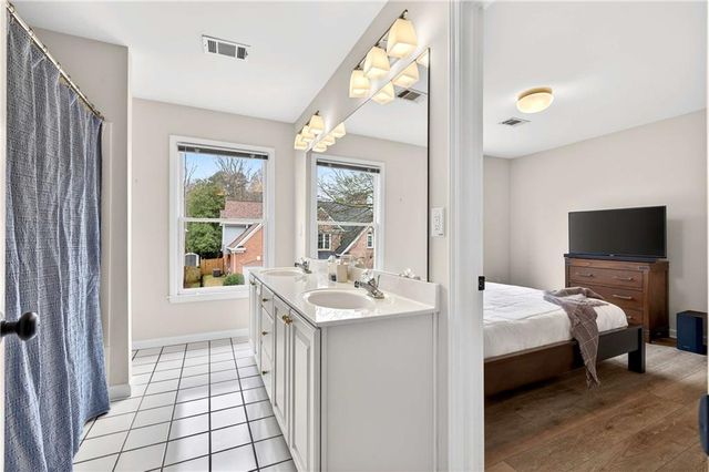 1926 Regency Cove Court, Atlanta, GA 30341