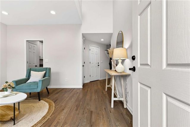 1926 Regency Cove Court, Atlanta, GA 30341