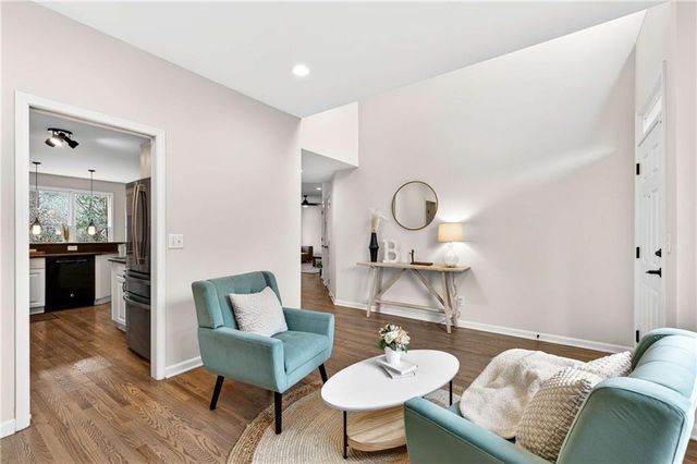 1926 Regency Cove Court, Atlanta, GA 30341