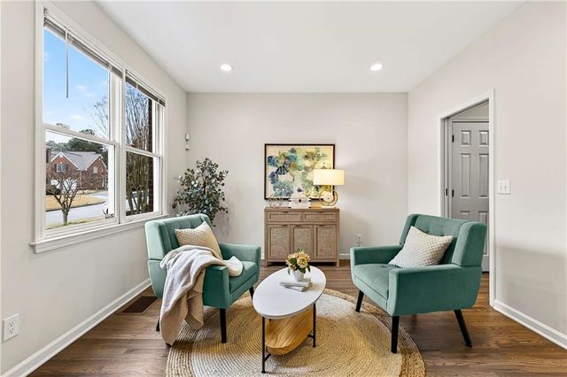 1926 Regency Cove Court, Atlanta, GA 30341