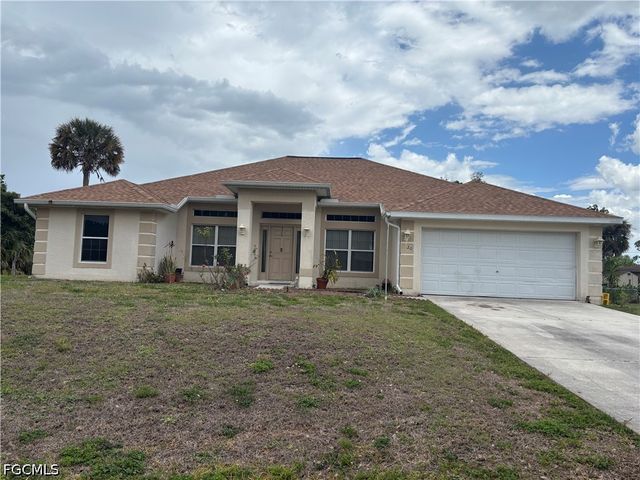 20 Hampton AVE, Lehigh Acres, FL 33936