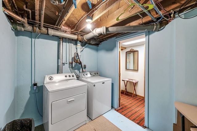 296 Pease Rd, East Longmeadow, MA 01028