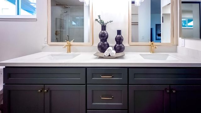 952 King Henry Way, El Dorado Hills, CA 95762