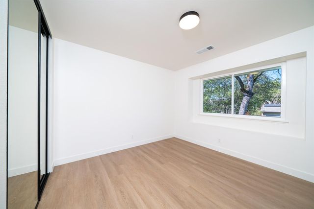 952 King Henry Way, El Dorado Hills, CA 95762