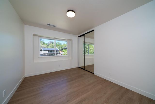 952 King Henry Way, El Dorado Hills, CA 95762